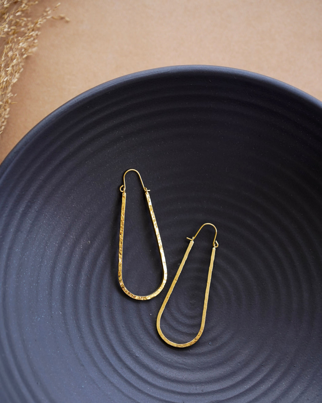 Iris Hammered Hoops