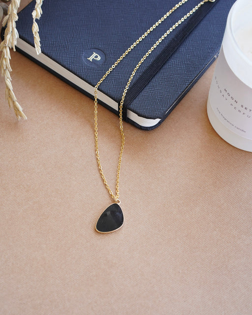June Pendant Necklace