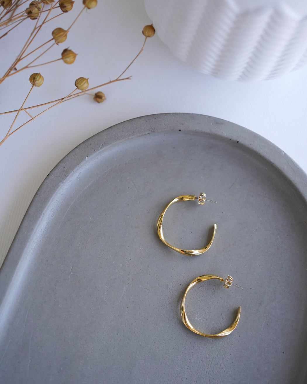 Olivia Hoops