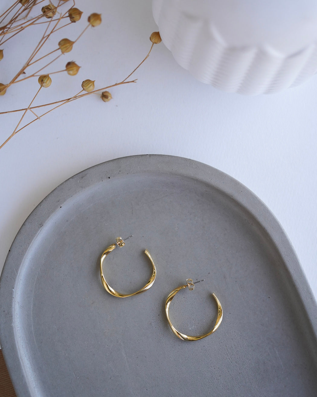 Olivia Hoops