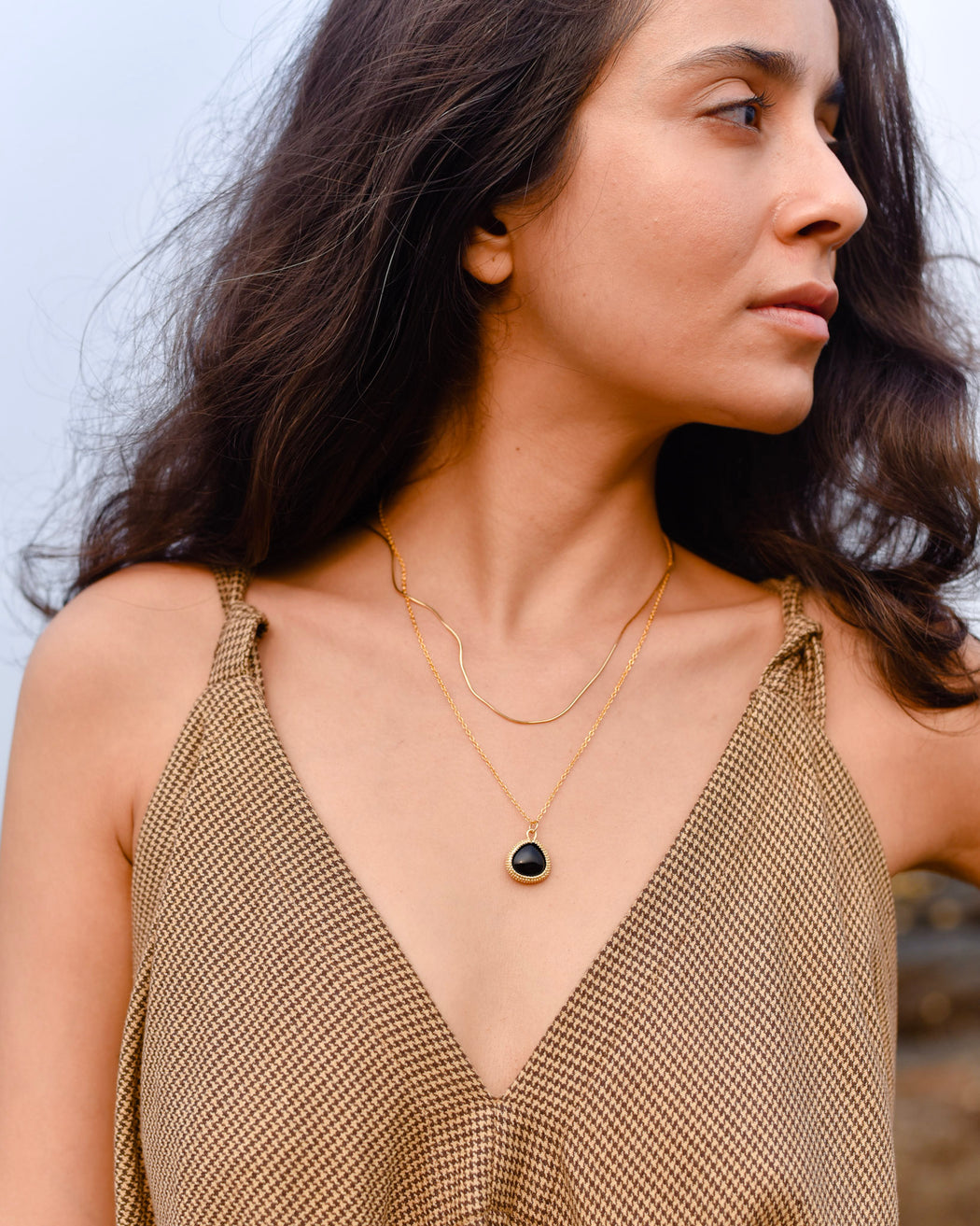 Lorelai Black Pendant Necklace