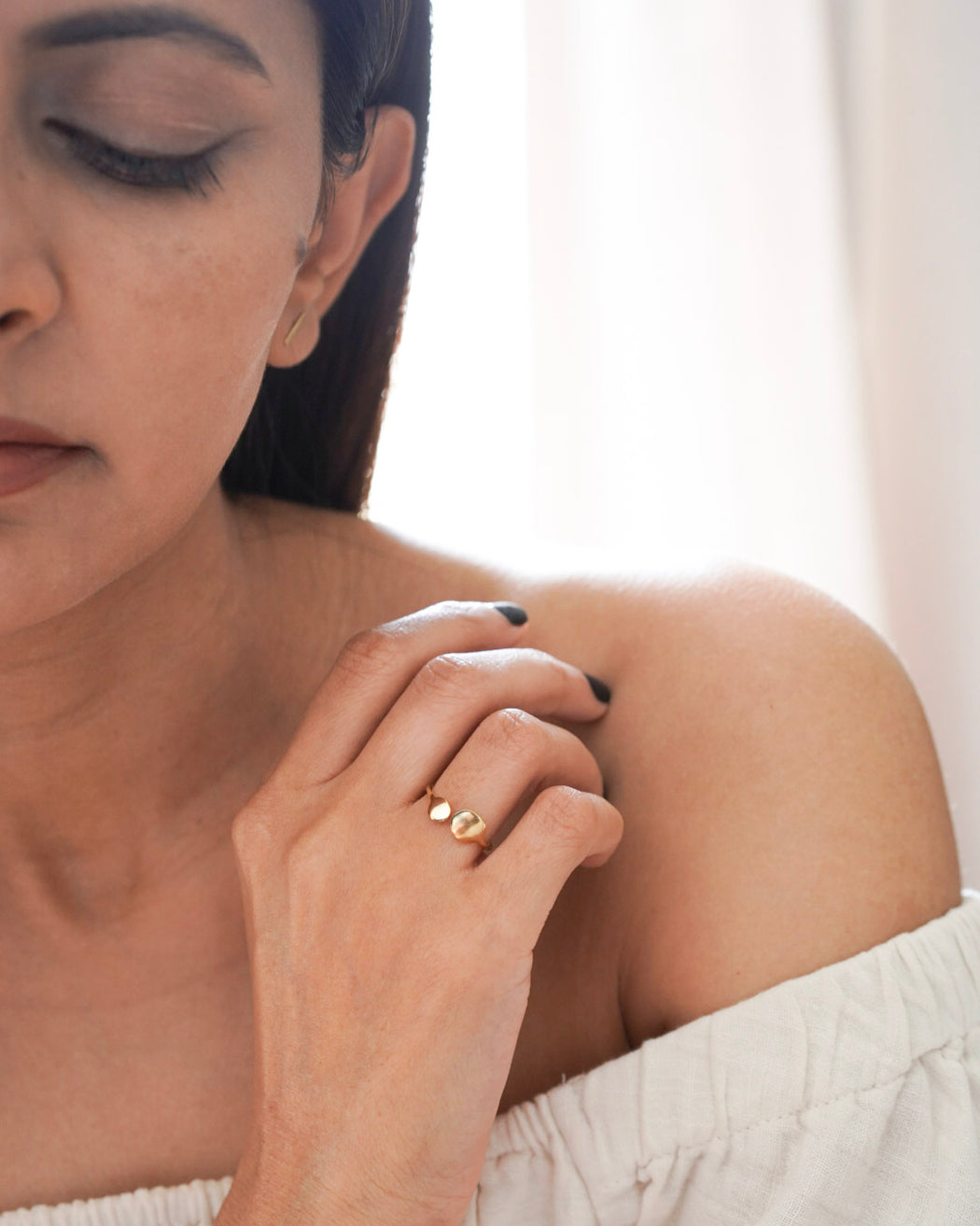 Ava Ring